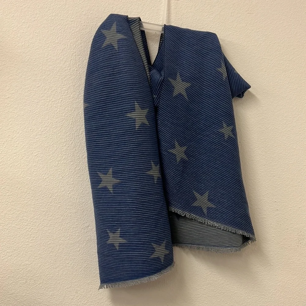 Pretty Persuasions Knit Star Long Scarf - Picture 6 of 8